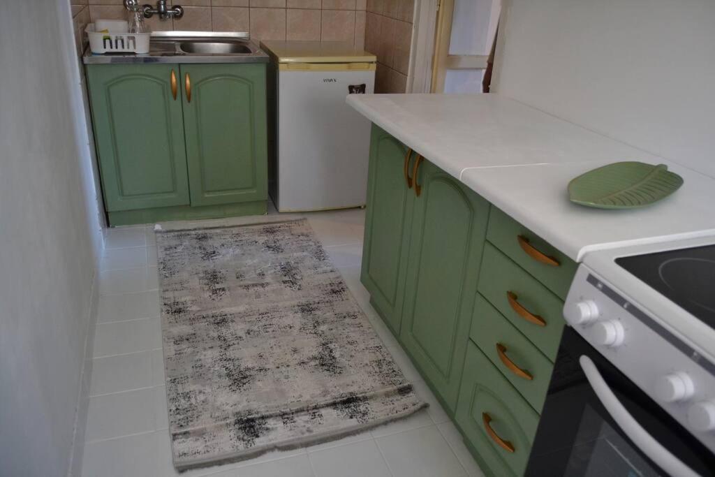 Una Apartment Cetinje Bagian luar foto