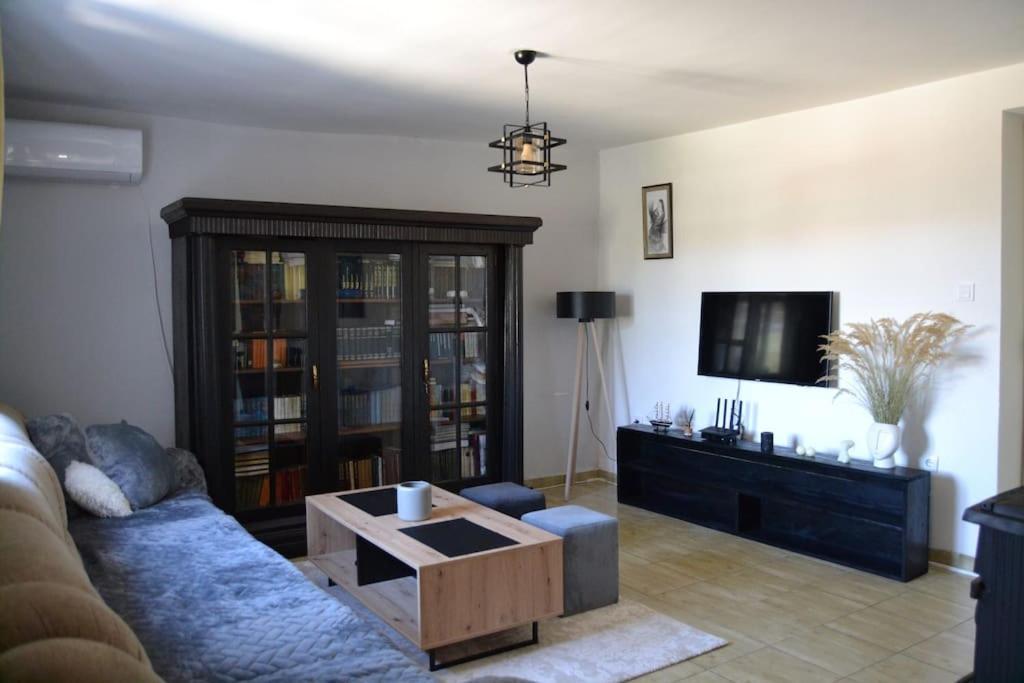 Una Apartment Cetinje Bagian luar foto